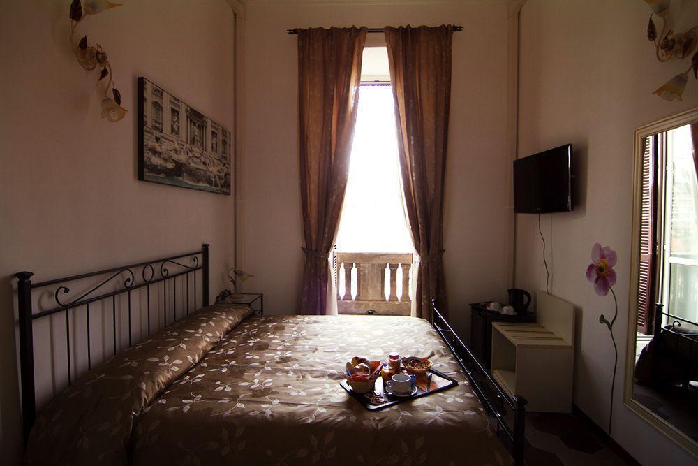 Al 138 Town House Hotel Roma Ngoại thất bức ảnh