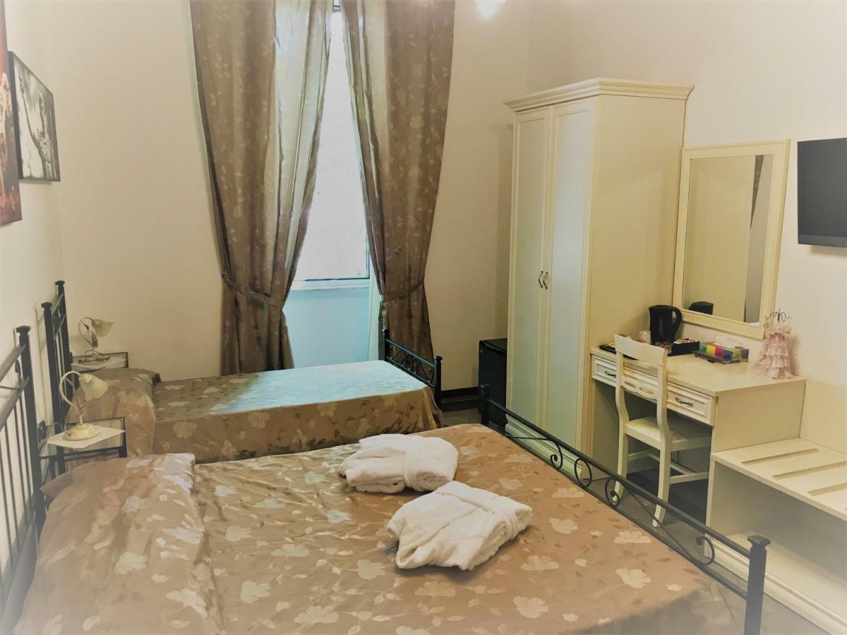 Al 138 Town House Hotel Roma Ngoại thất bức ảnh
